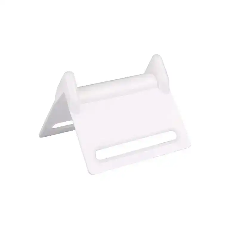 Adjustable phone holder designed for fitness equipment, providing secure placement during workouts. Compatible with various phone sizes, ideal for gym, home, or outdoor exercise routines.