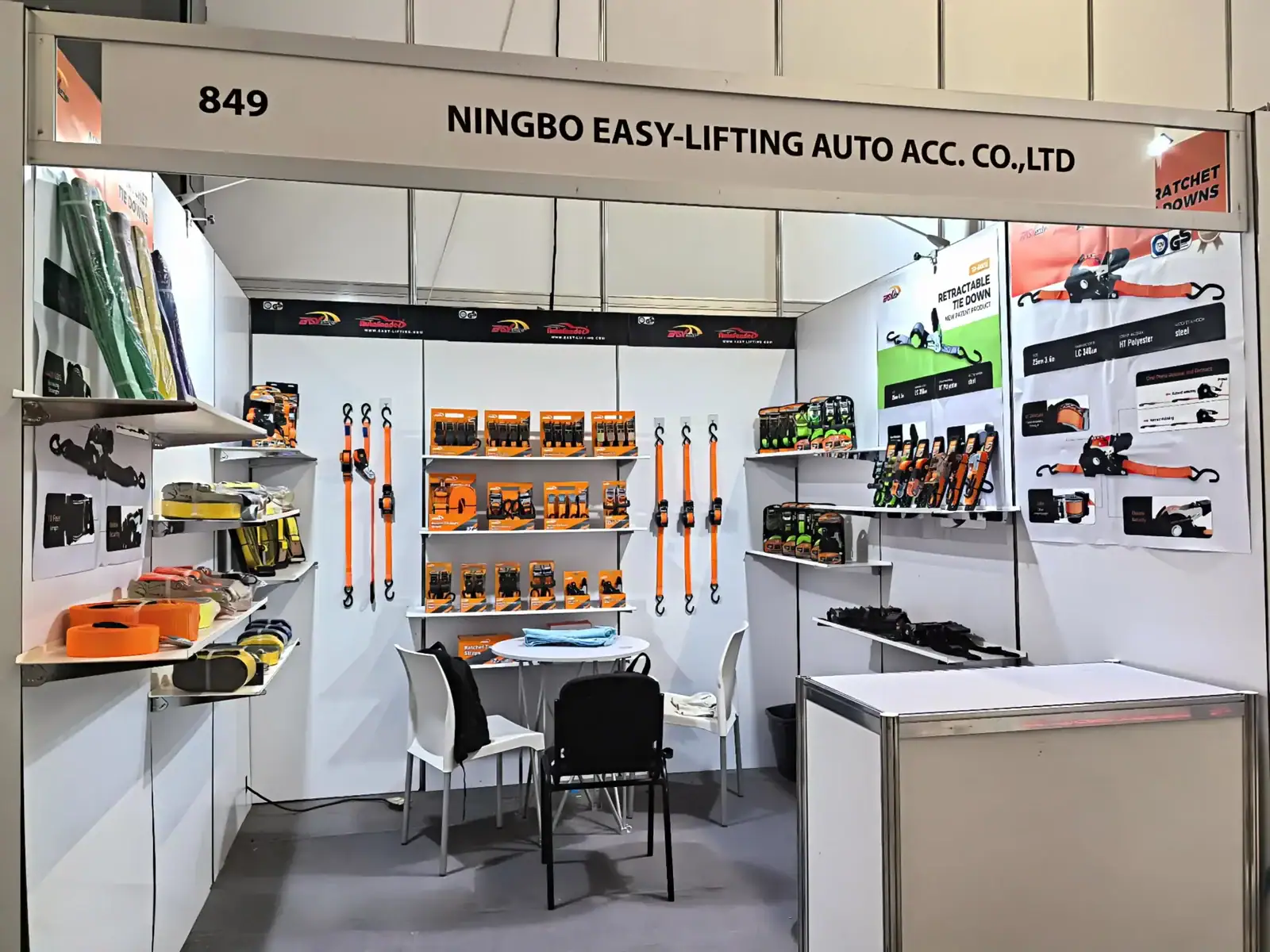 Auto lifting tools and accessories at Ningbo Easy-Lifting booth.